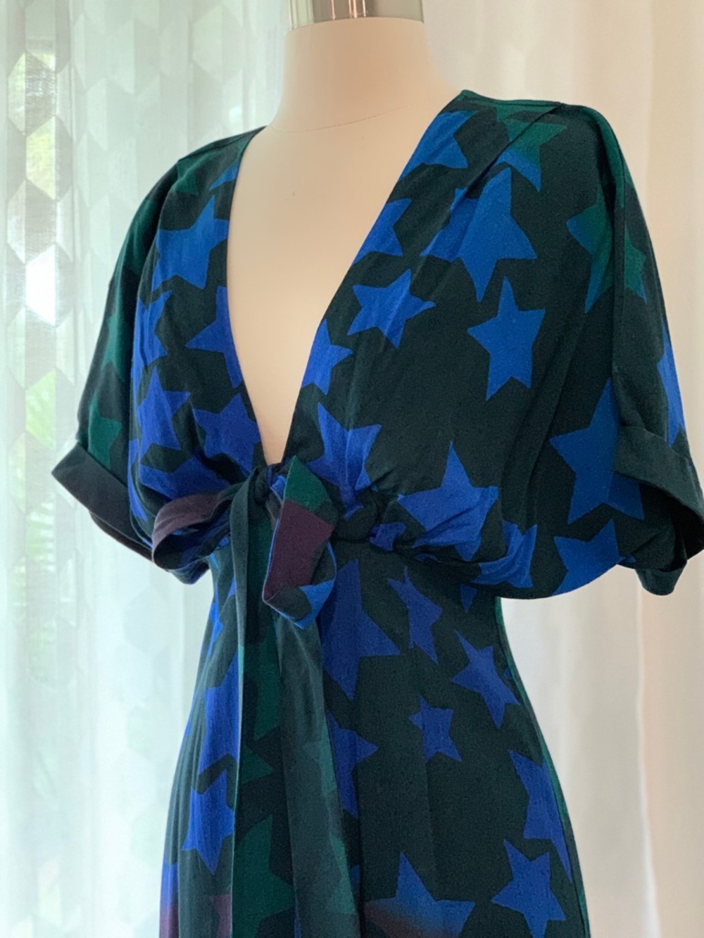 Mara Hoffman Blue, Green & Red Star-Print Maxi v-neck Dress w Bow 4